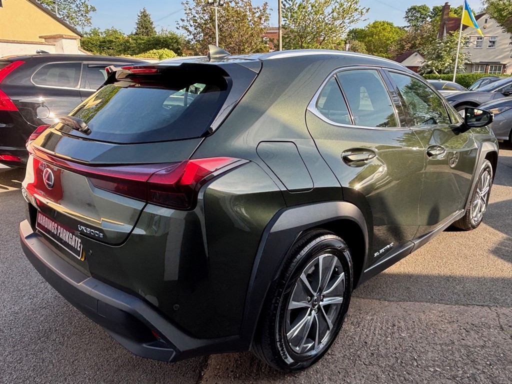 Used Lexus UX 2022 for sale - 76835099: Photo 3