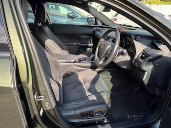 Used Lexus UX 2022 for sale - 76835099: Photo