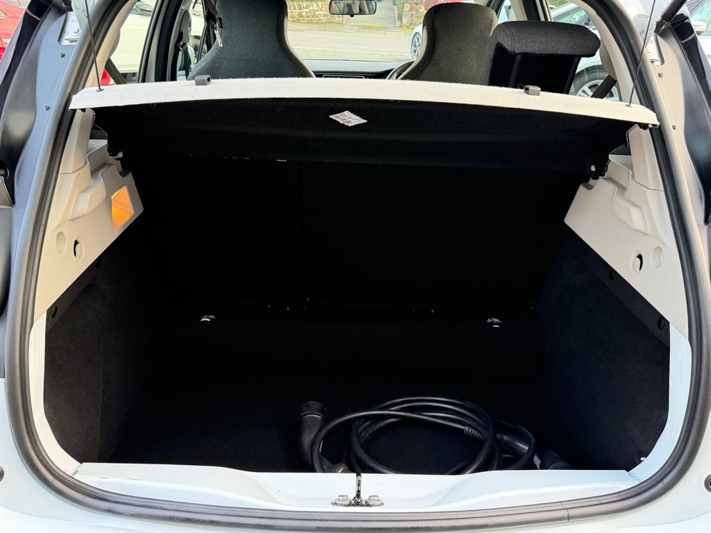 Used Renault Zoe 2021 for sale - 77942472: Photo 14
