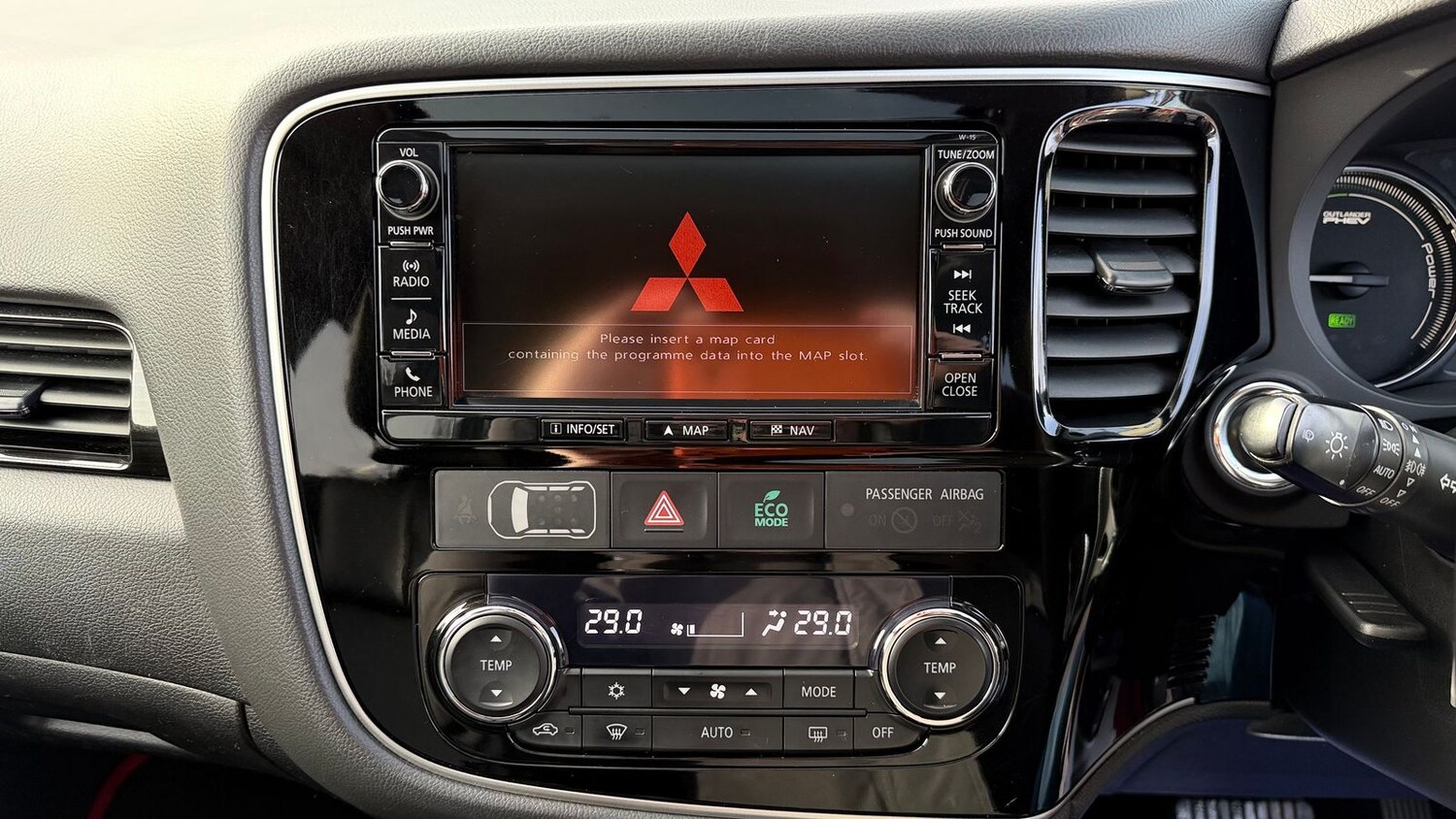 Used Mitsubishi Outlander 2016 for sale - 77588656: Photo 21