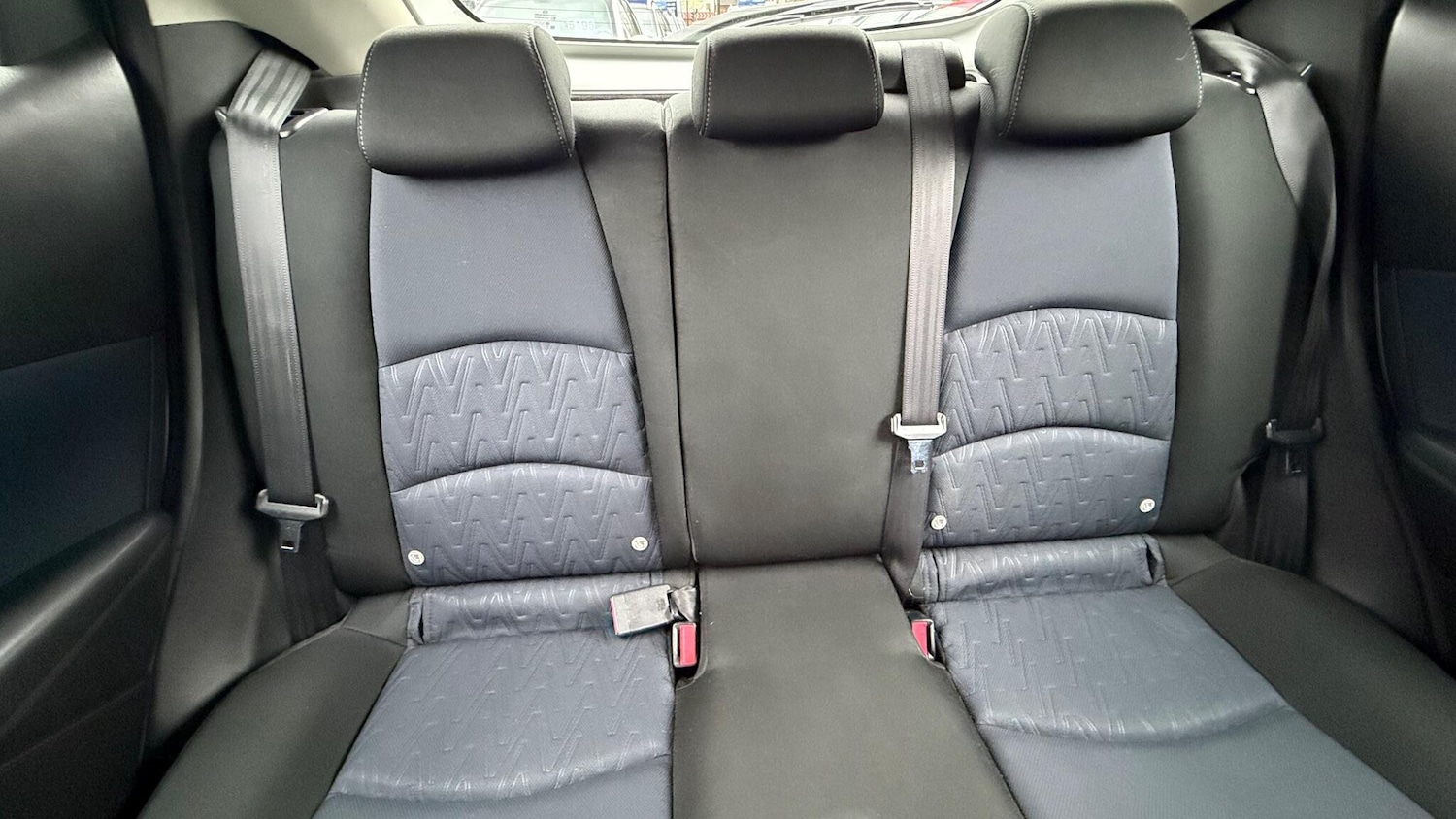 Used Mazda Mazda2 2015 for sale - 76552190: Photo 32