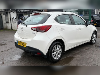 Used Mazda Mazda2 2015 for sale - 76552190: Photo