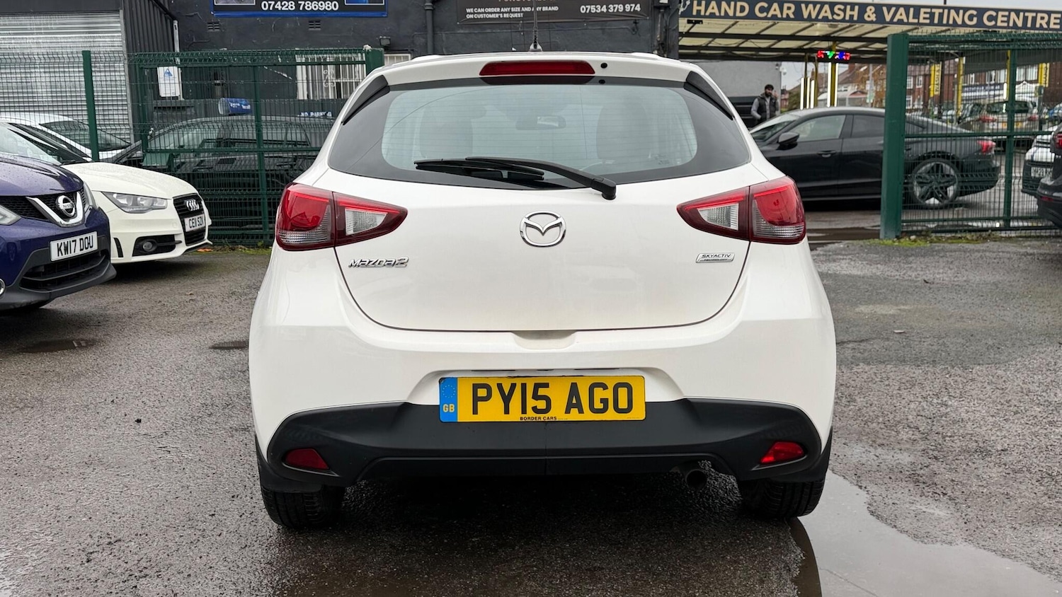 Used Mazda Mazda2 2015 for sale - 76552190: Photo 4