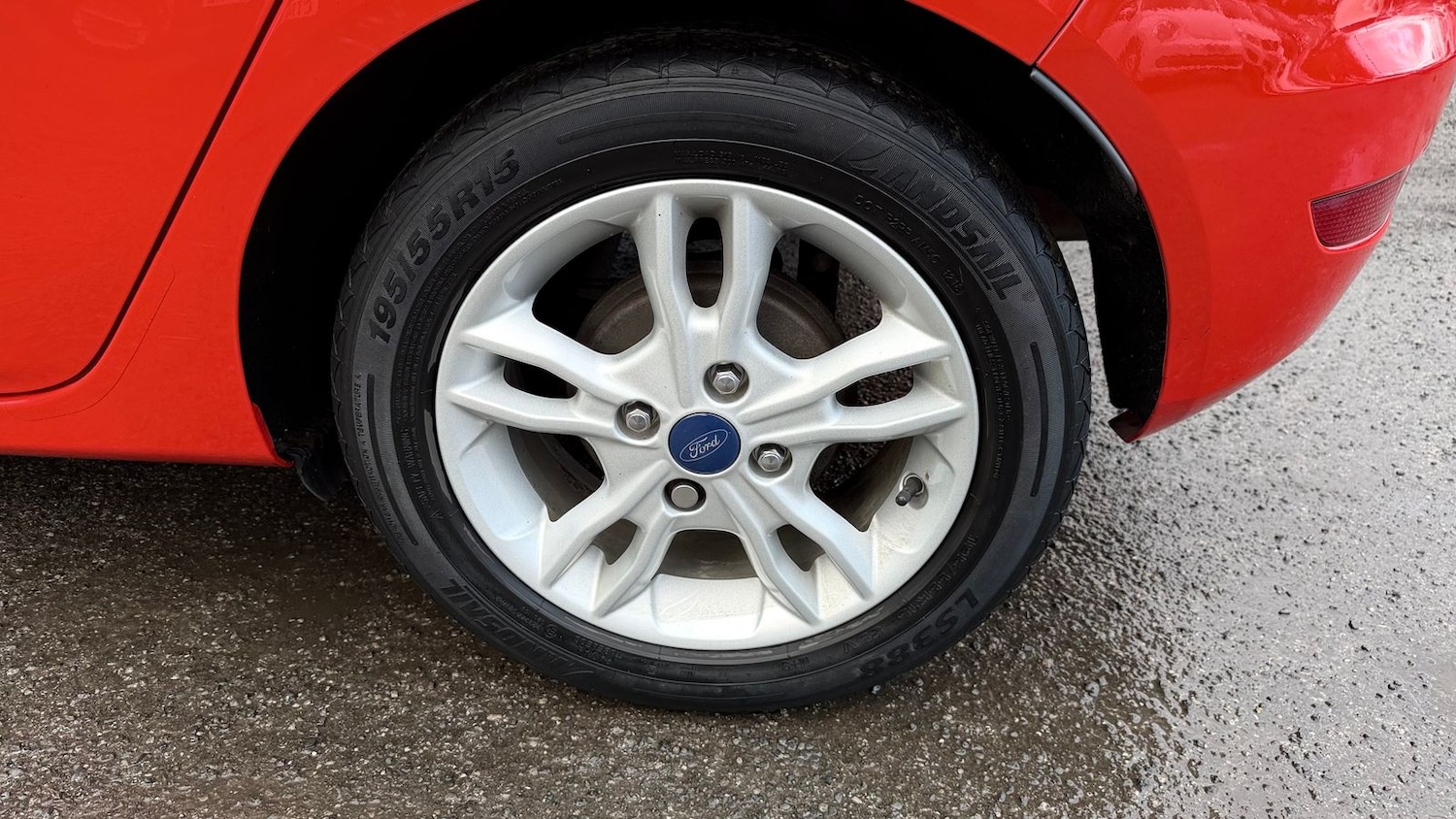 Used Ford Fiesta 2015 for sale - 77634724: Photo 38