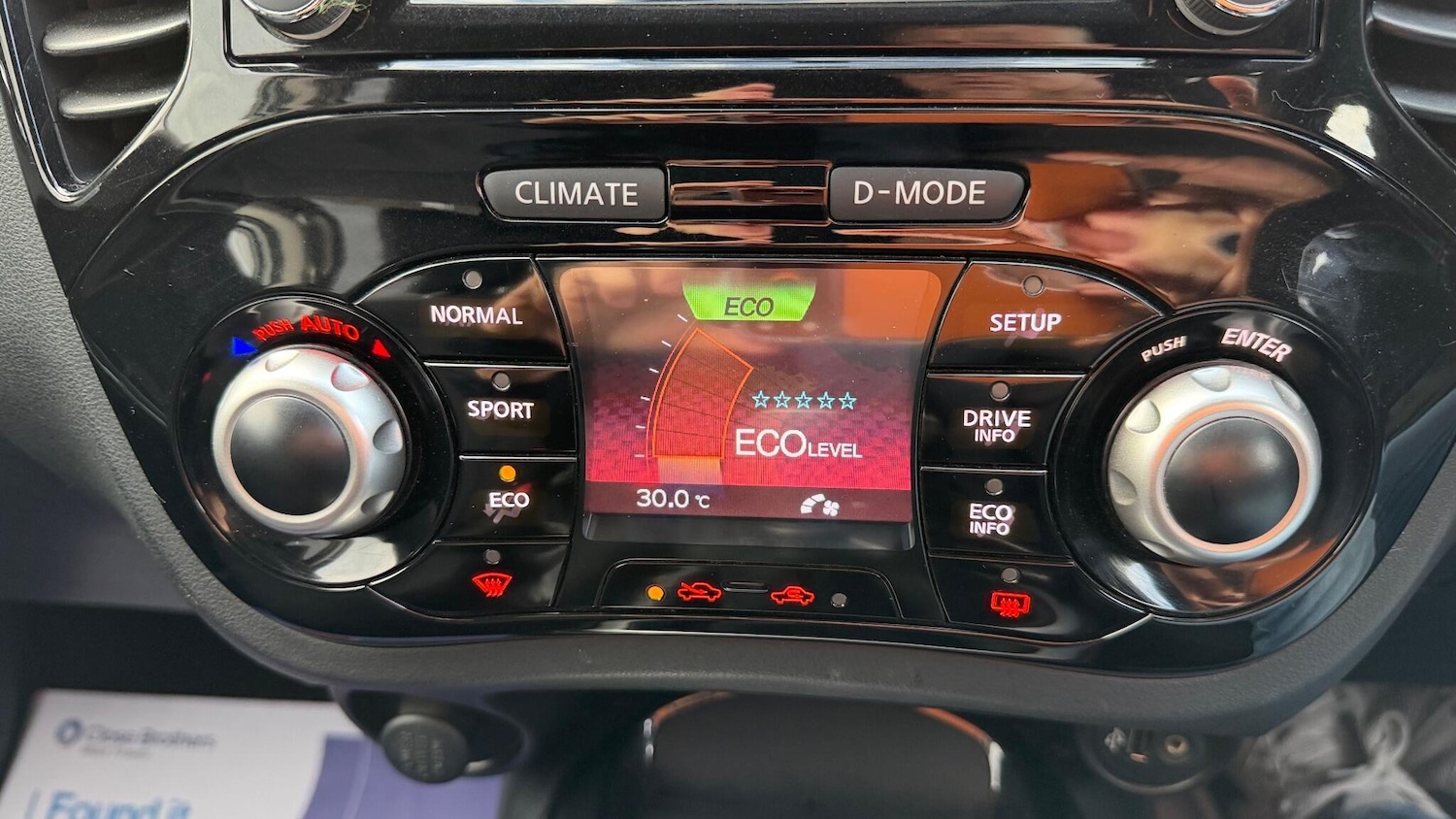 Used Nissan Juke 2014 for sale - 76338666: Photo 24