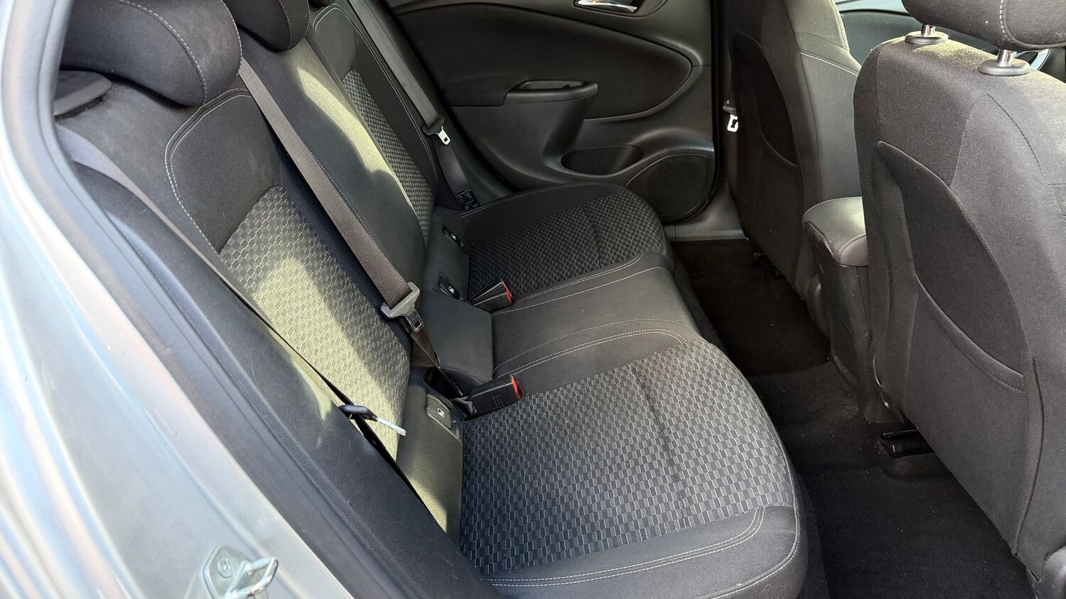 Used Vauxhall Astra 2018 for sale - 78074451: Photo 20