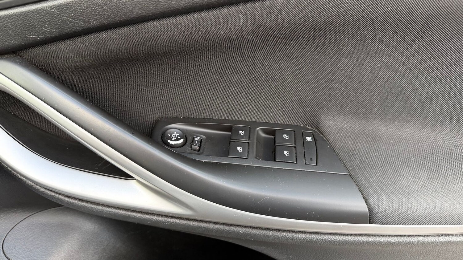 Used Vauxhall Astra 2018 for sale - 78074451: Photo 27