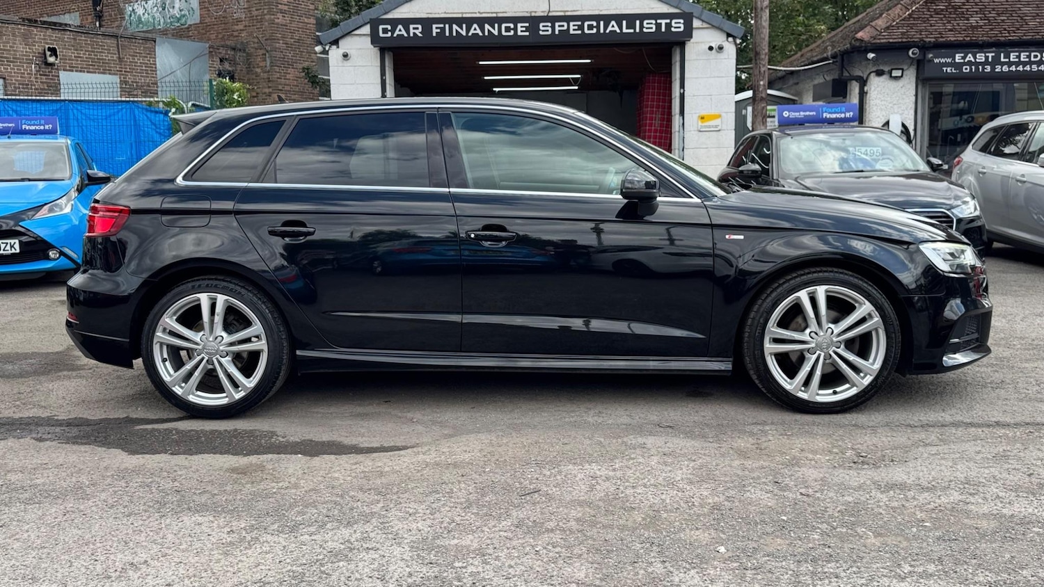 Used Audi A3 2018 for sale - 76474825: Photo 2