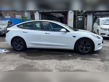 Used Tesla Model 3 2021 for sale - 75648401: Photo