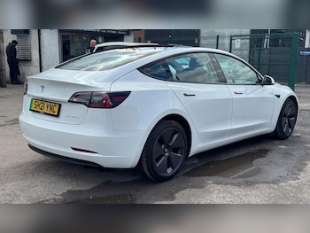 Used Tesla Model 3 2021 for sale - 75648401: Photo