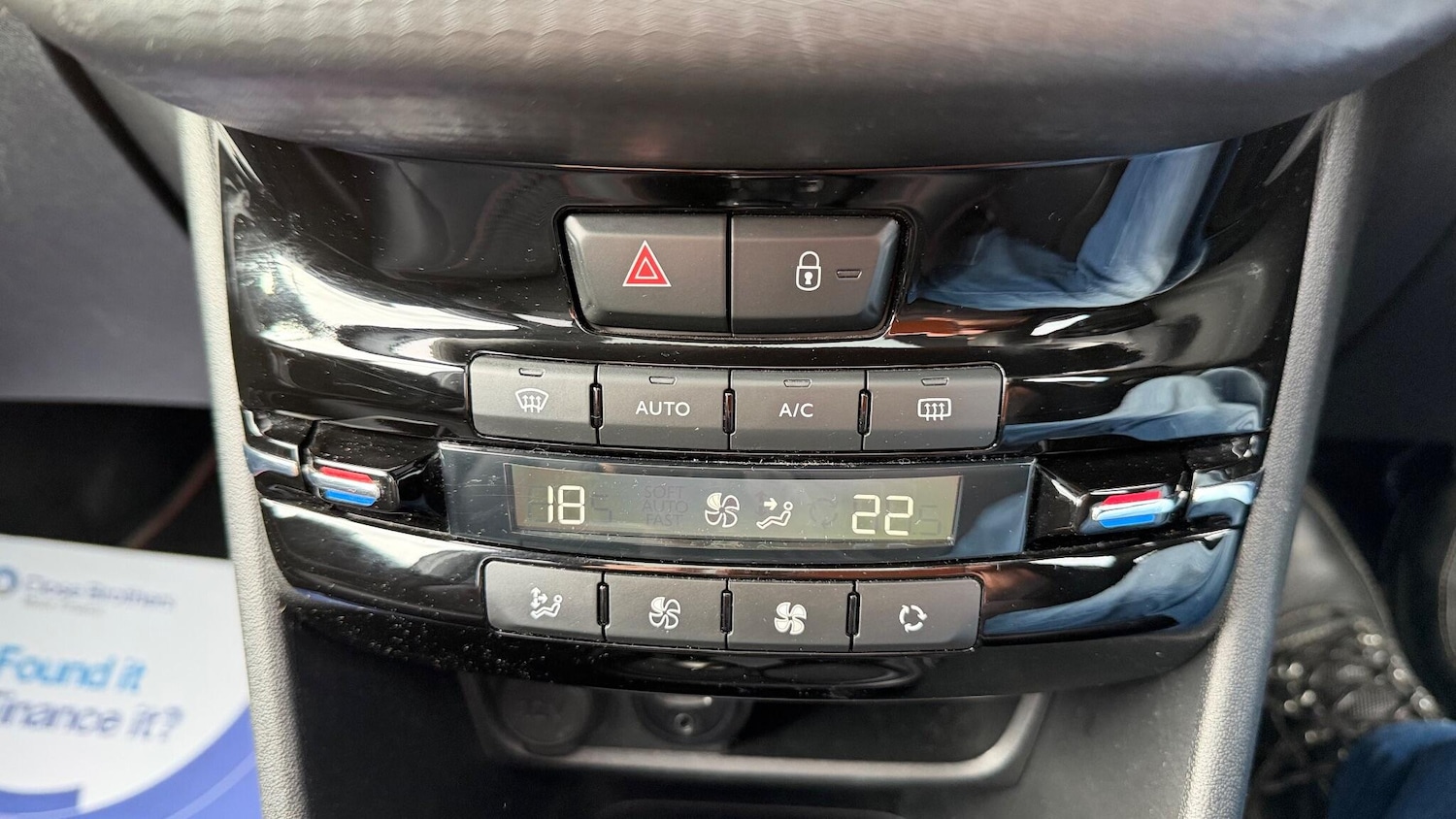 Used Peugeot 2008 2017 for sale - 76474779: Photo 24