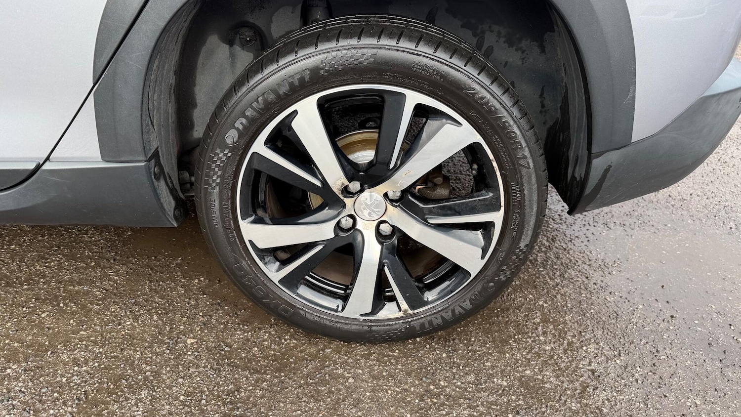 Used Peugeot 2008 2017 for sale - 76474779: Photo 43