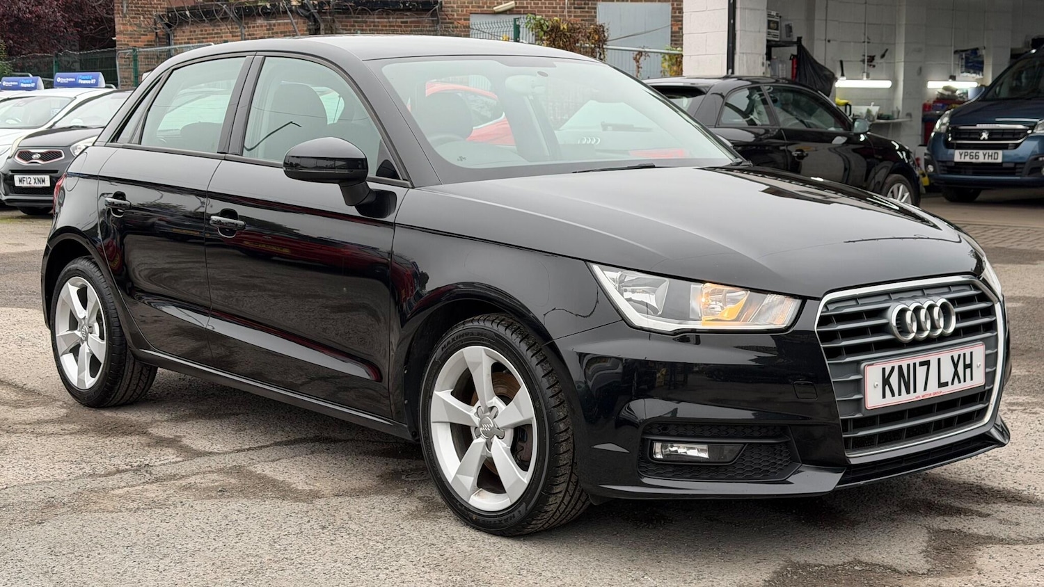 Used Audi A1 2017 for sale - 76271847: Photo 1