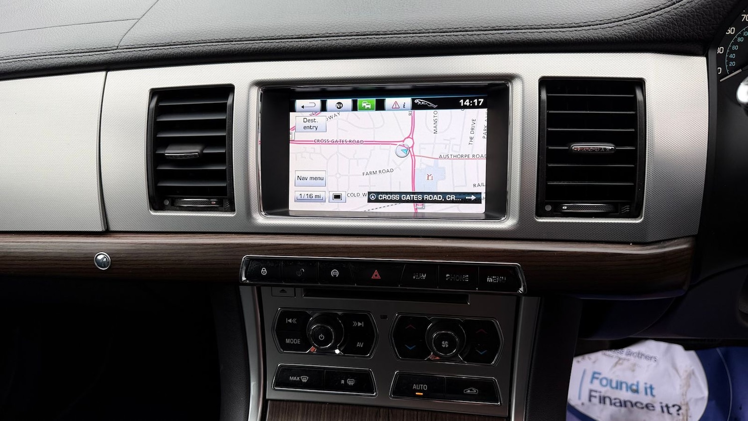 Used Jaguar XF 2013 for sale - 77256577: Photo 24