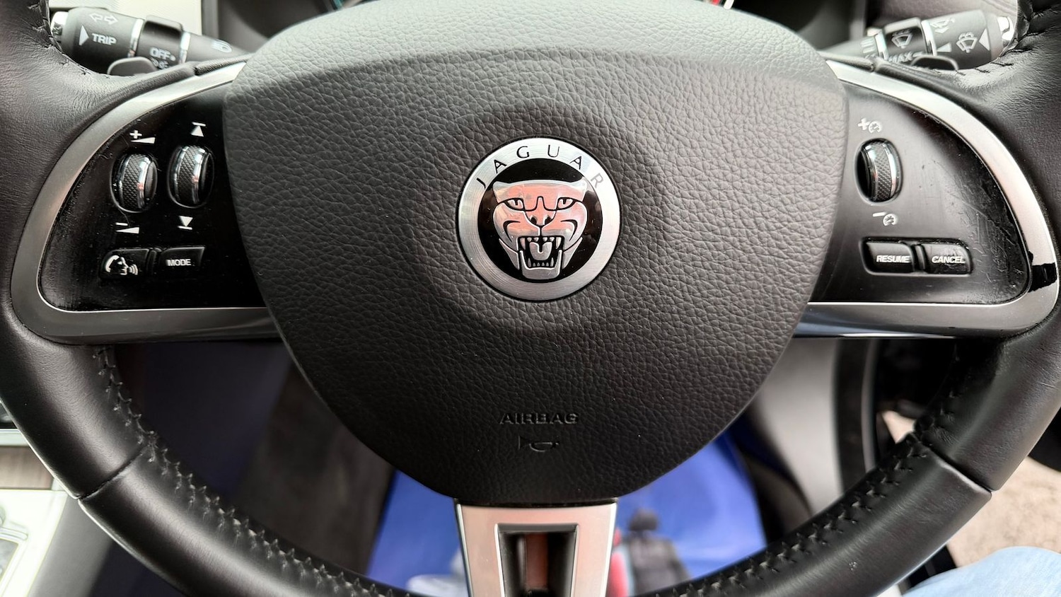 Used Jaguar XF 2013 for sale - 77256577: Photo 25