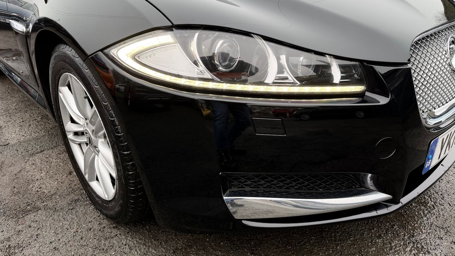 Used Jaguar XF 2013 for sale - 77256577: Photo 33