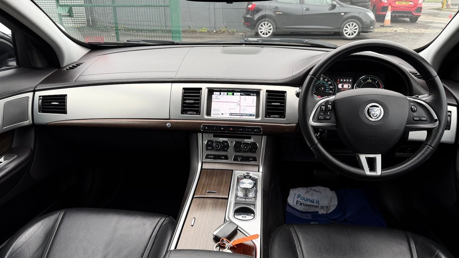 Used Jaguar XF 2013 for sale - 77256577: Photo 9