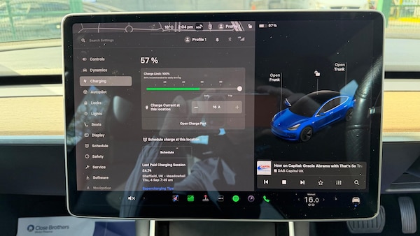 Used Tesla Model 3 2019 for sale - 76190894: Photo 23
