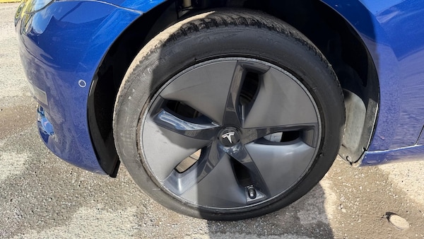 Used Tesla Model 3 2019 for sale - 76190894: Photo 40