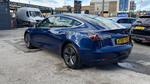 Used Tesla Model 3 2019 for sale - 76190894: Photo 6