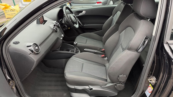 Used Audi A1 2013 for sale - 76271846: Photo 17