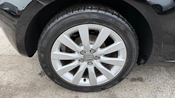 Used Audi A1 2013 for sale - 76271846: Photo 40