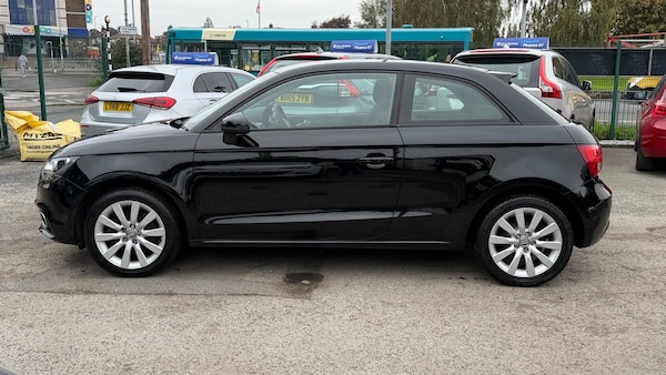 Used Audi A1 2013 for sale - 76271846: Photo 6