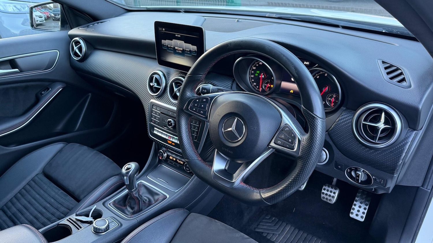 Used Mercedes-Benz A-Class 2017 for sale - 76795024: Photo 15