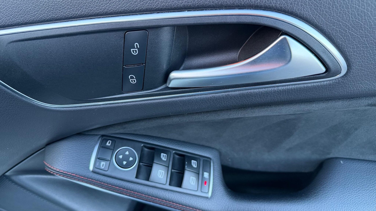 Used Mercedes-Benz A-Class 2017 for sale - 76795024: Photo 27