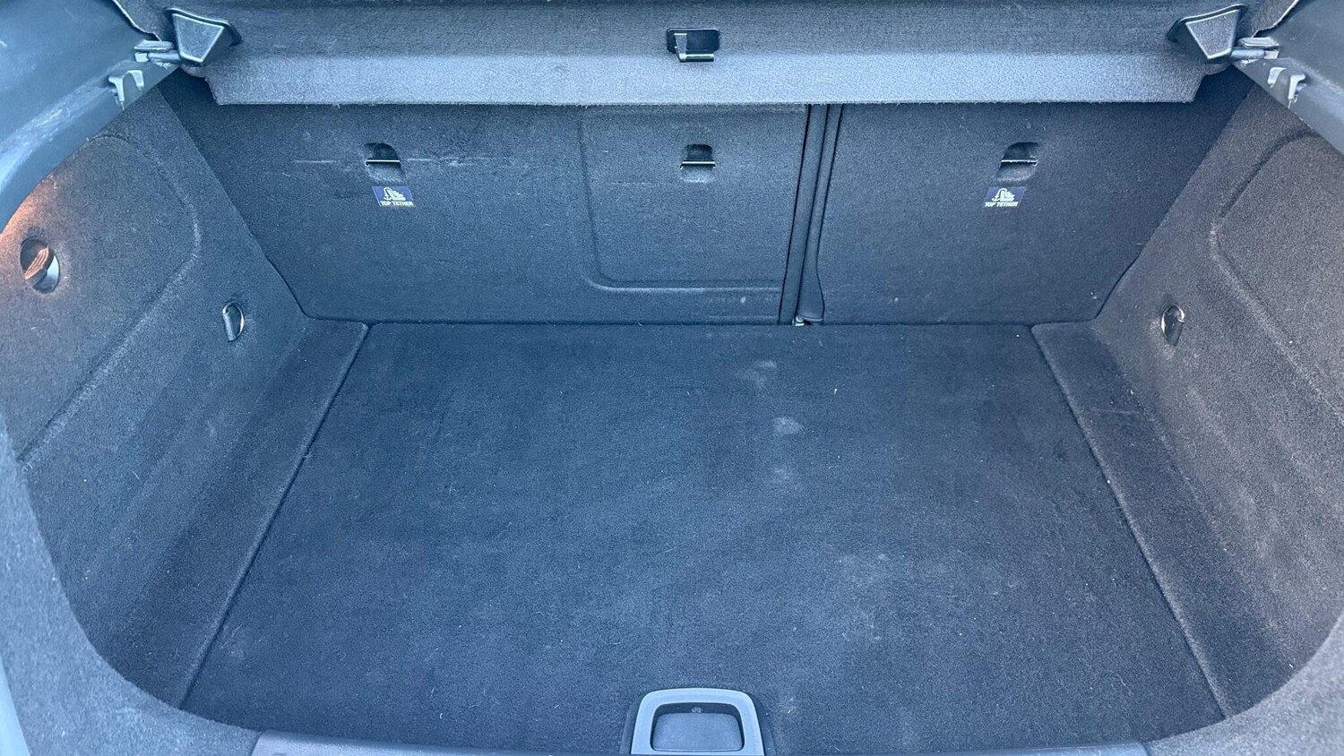 Used Mercedes-Benz A-Class 2017 for sale - 76795024: Photo 38