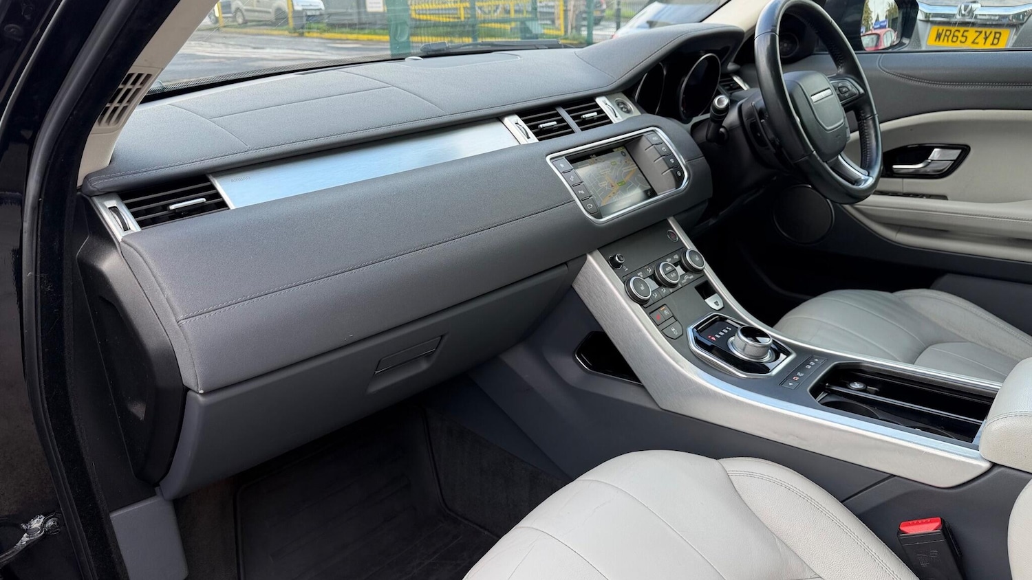 Used Land Rover Range Rover Evoque 2016 for sale - 76338665: Photo 16