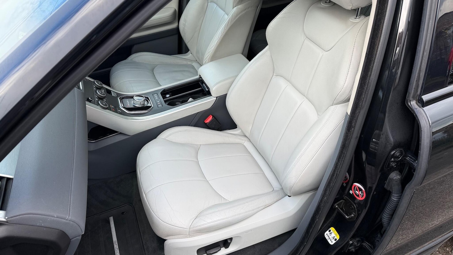 Used Land Rover Range Rover Evoque 2016 for sale - 76338665: Photo 18