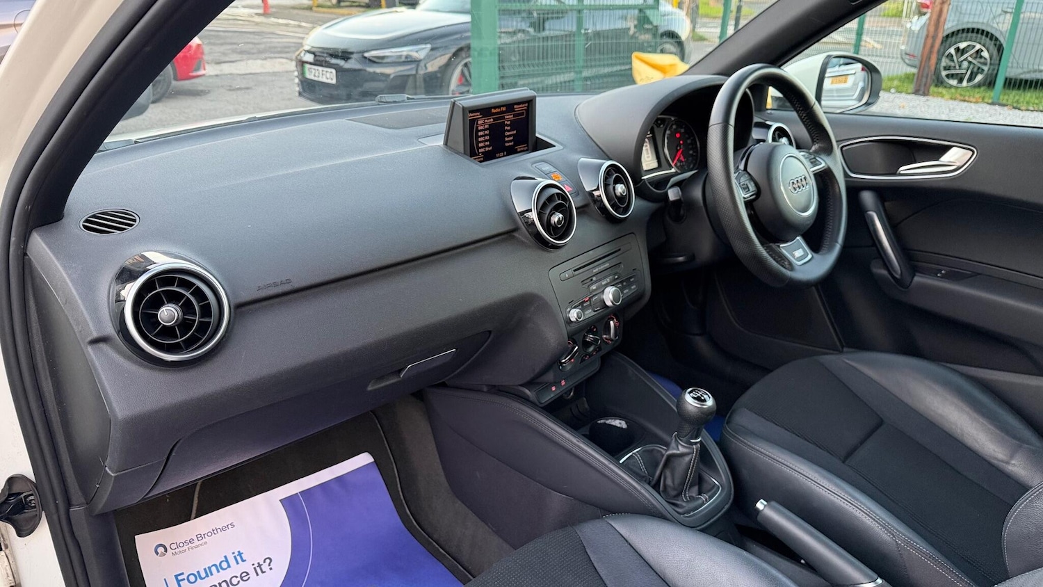 Used Audi A1 2011 for sale - 76410446: Photo 16