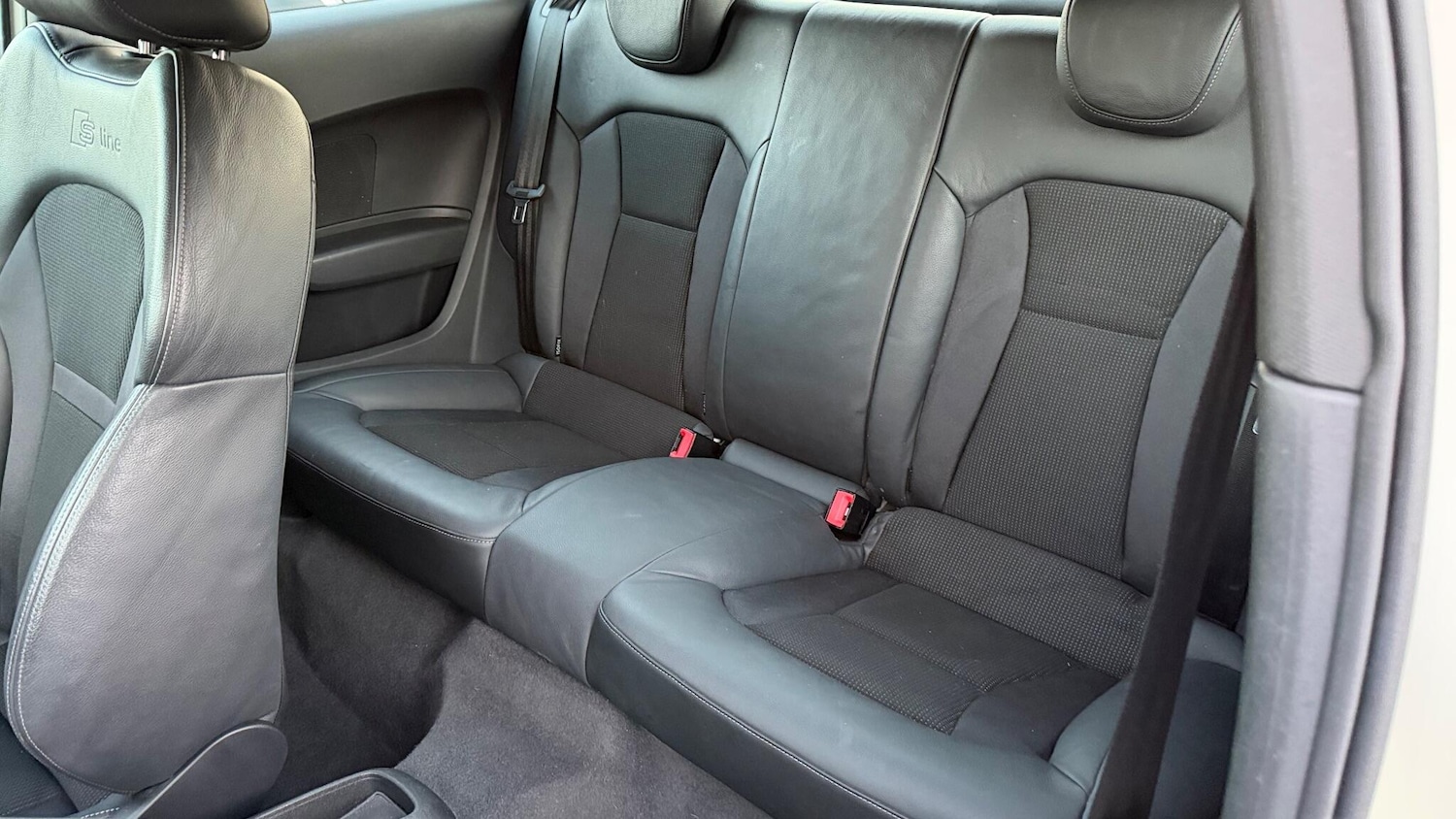 Used Audi A1 2011 for sale - 76410446: Photo 20