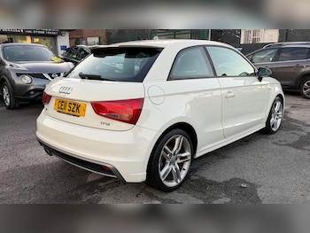 Used Audi A1 2011 for sale - 76410446: Photo