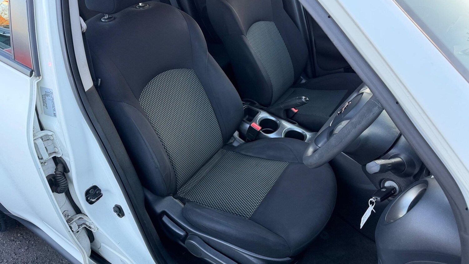 Used Nissan Juke 2016 for sale - 76754780: Photo 16