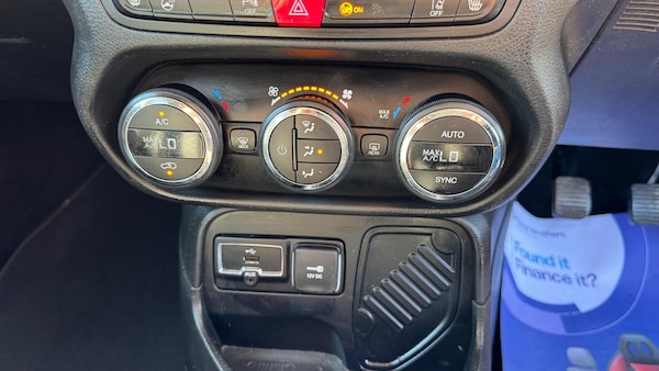 Used Jeep Renegade 2016 for sale - 75015332: Photo 24