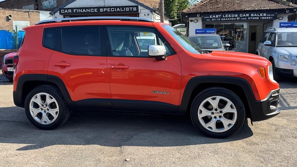 Used Jeep Renegade 2016 for sale - 75015332: Photo 2