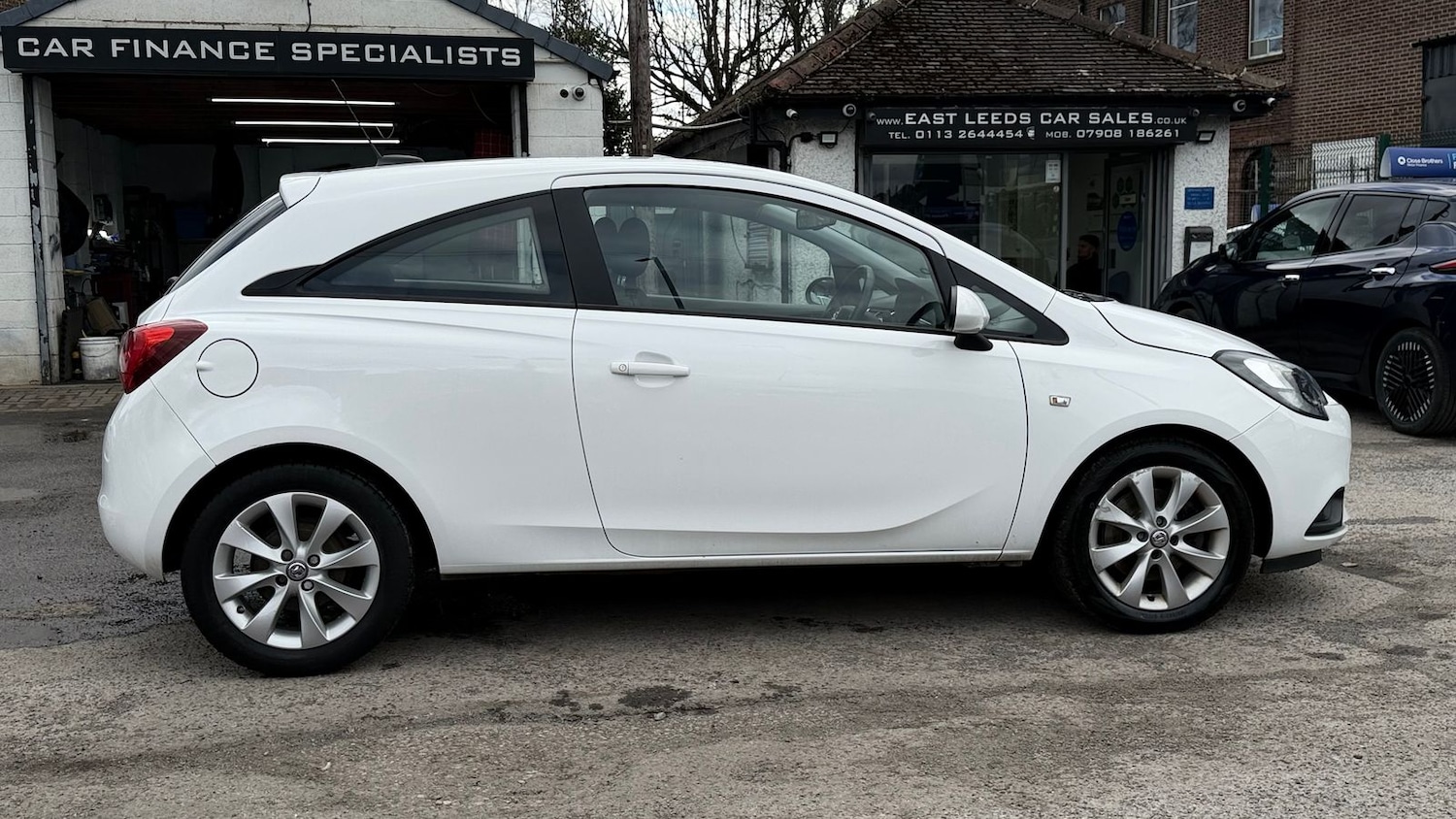 Used Vauxhall Corsa 2018 for sale - 78088740: Photo 2