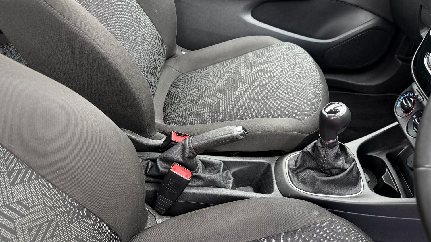 Used Vauxhall Corsa 2018 for sale - 78088740: Photo 28