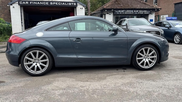 Used Audi TT 2009 for sale - 75004013: Photo 2
