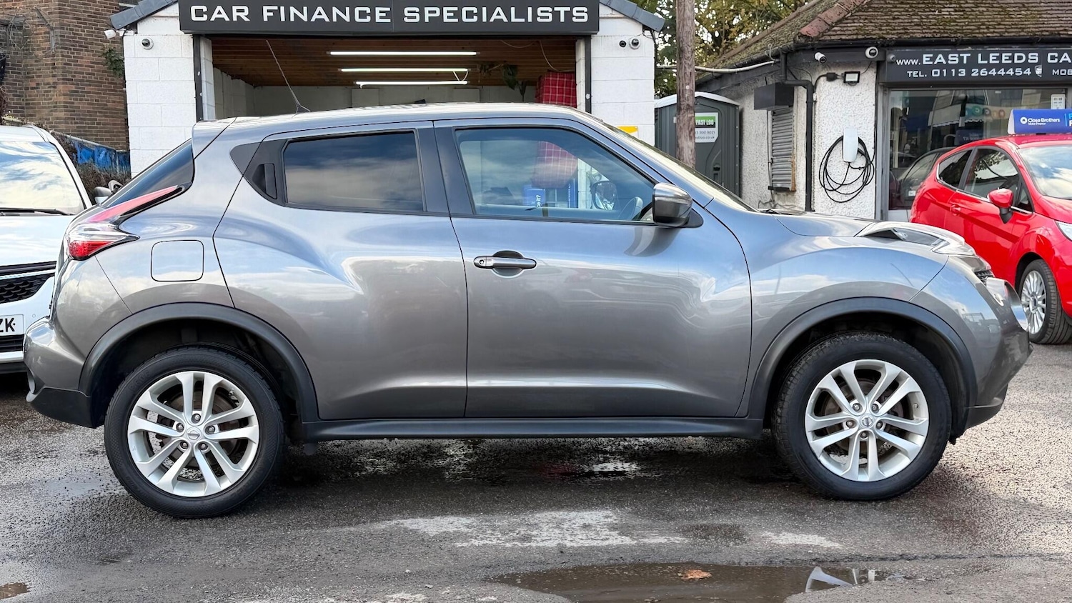 Used Nissan Juke 2015 for sale - 76389997: Photo 2