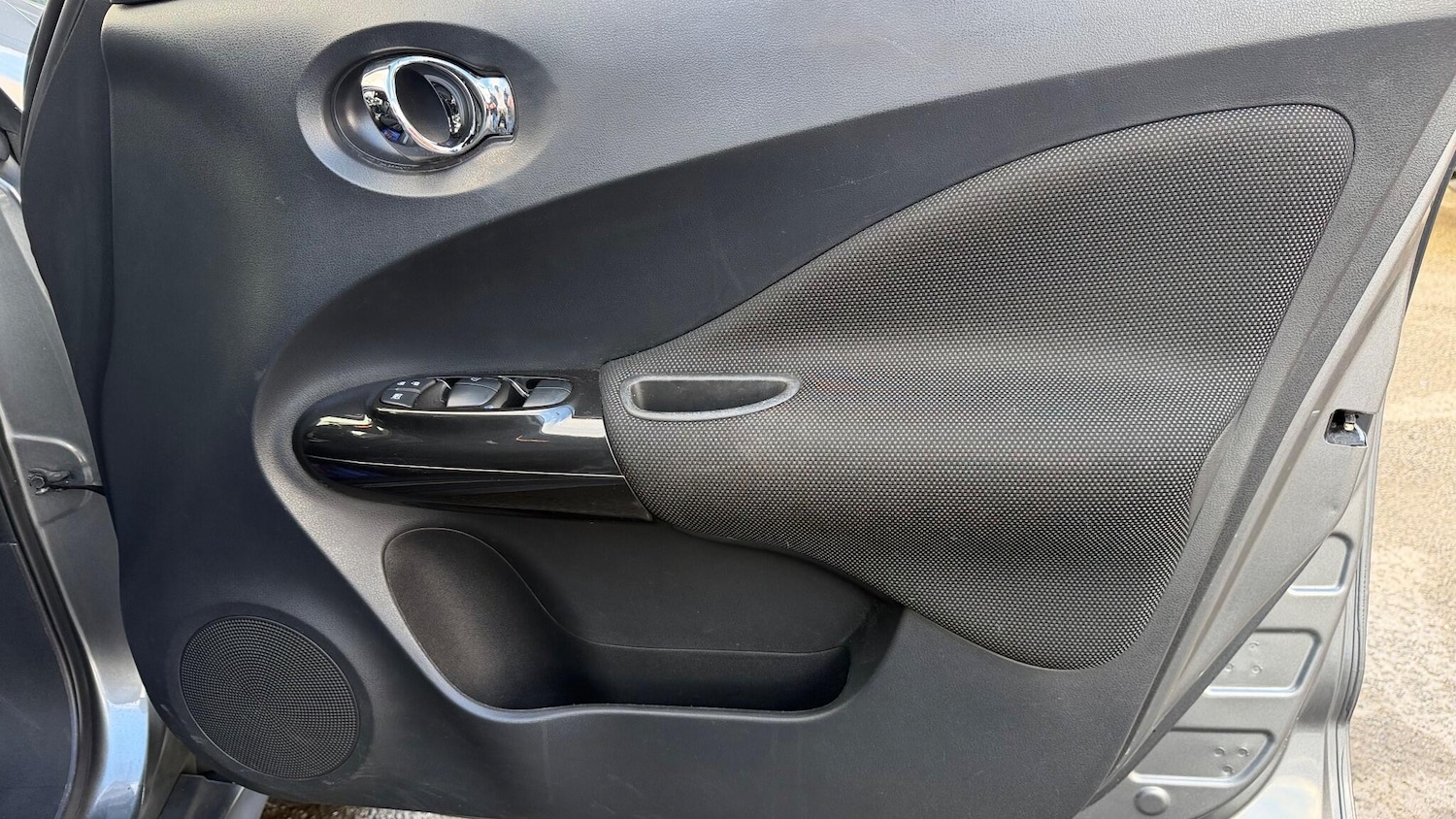 Used Nissan Juke 2015 for sale - 76389997: Photo 32