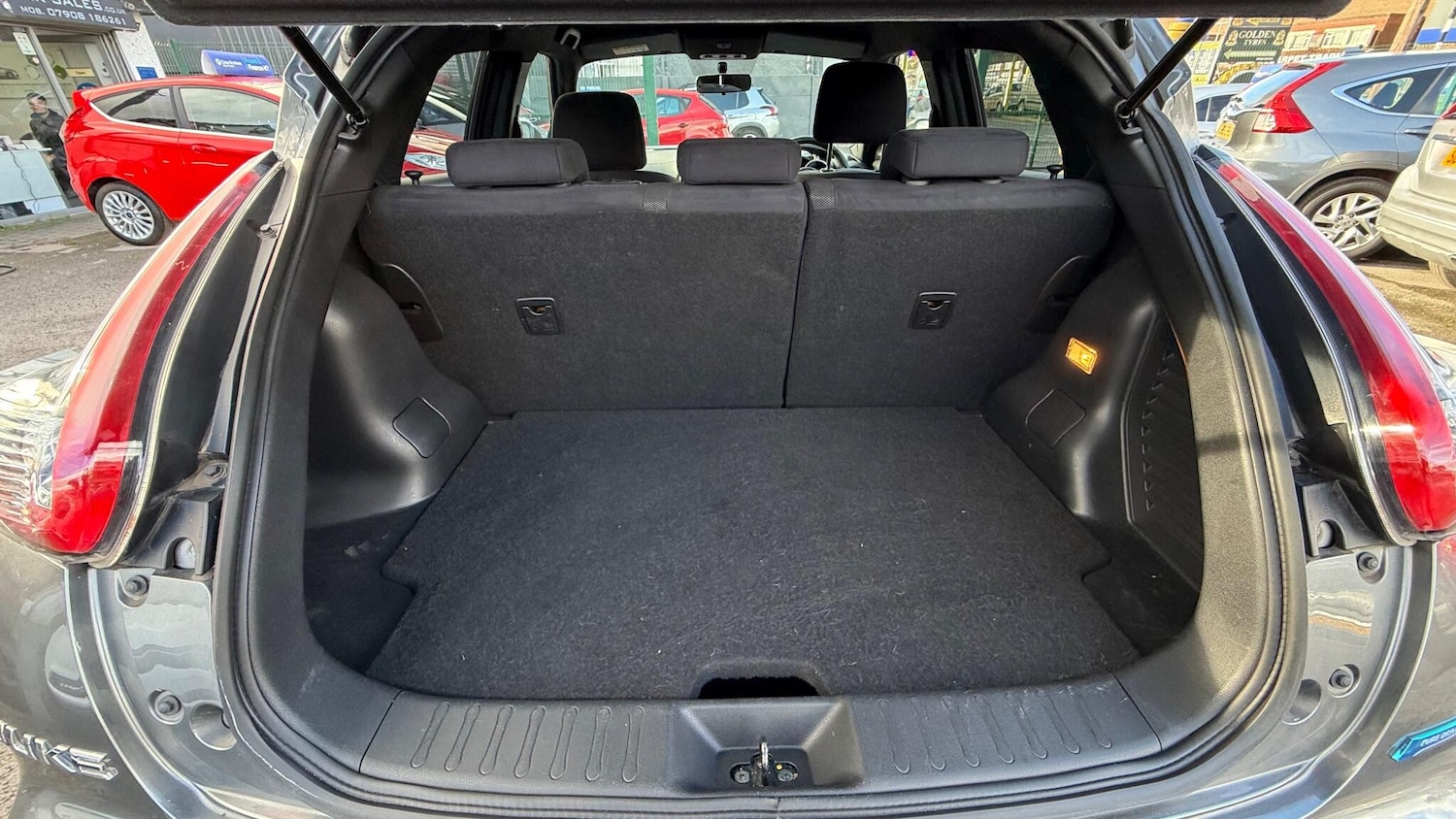 Used Nissan Juke 2015 for sale - 76389997: Photo 35