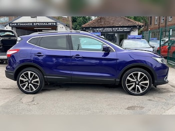 Used Nissan Qashqai 2016 for sale - 78916304: Photo
