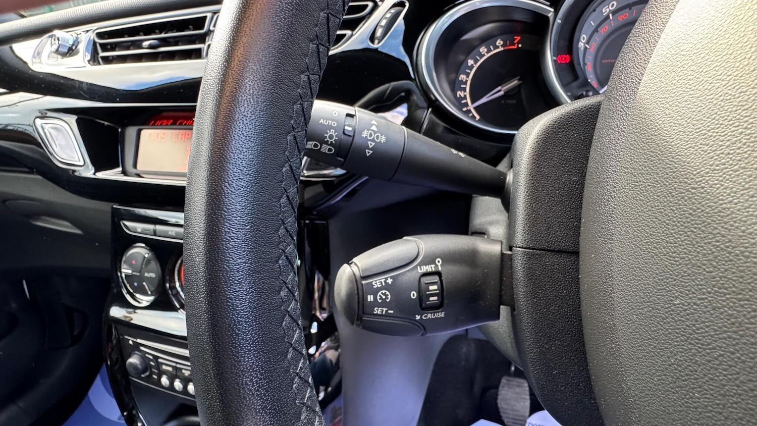 Used Citroen DS3 2012 for sale - 75993012: Photo 27