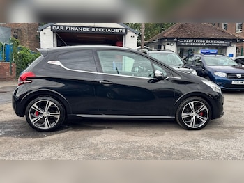 Used Peugeot 208 2016 for sale - 75460617: Photo
