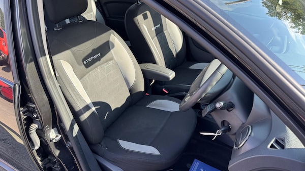 Used Dacia Sandero Stepway 2014 for sale - 75416875: Photo 16