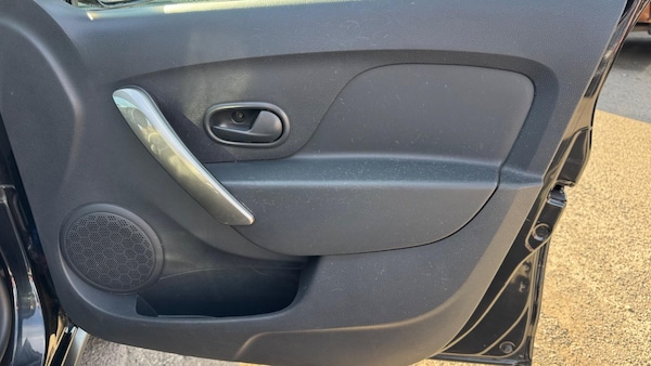 Used Dacia Sandero Stepway 2014 for sale - 75416875: Photo 28