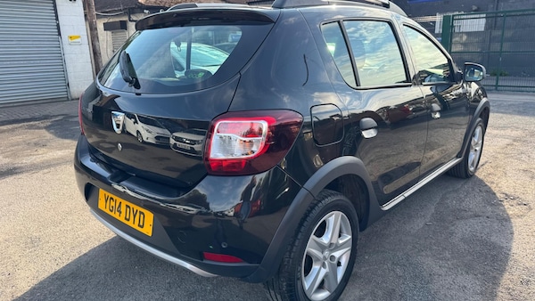 Used Dacia Sandero Stepway 2014 for sale - 75416875: Photo 35